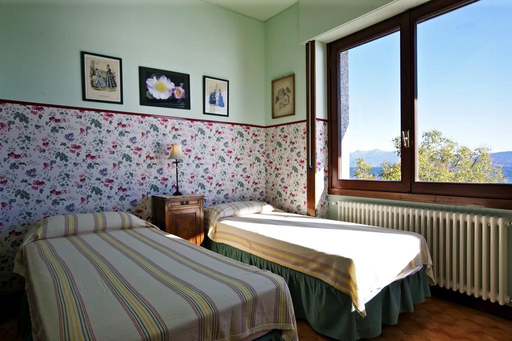 Villa Camelia Verbania Exterior photo